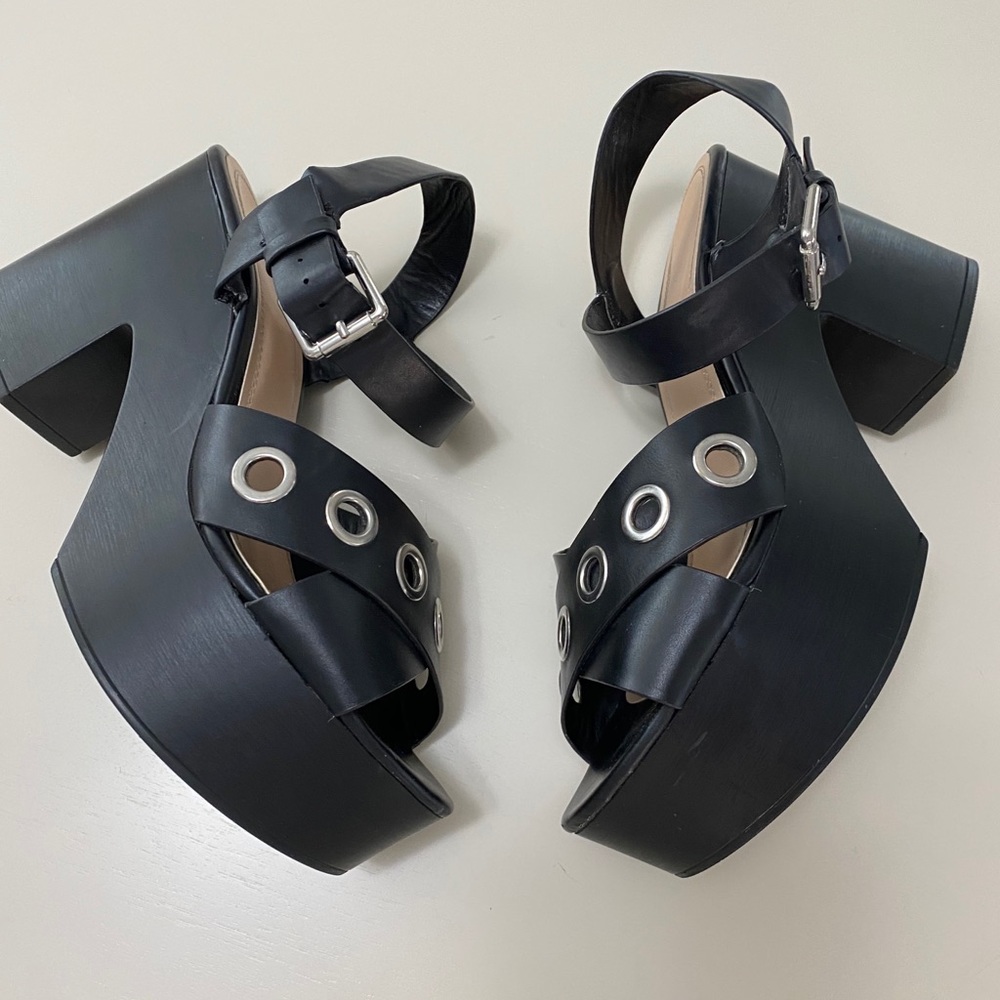 Pull&Bear Black chunky Heel Sandals 7